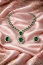 Emerald Royale Elegance Necklace Set